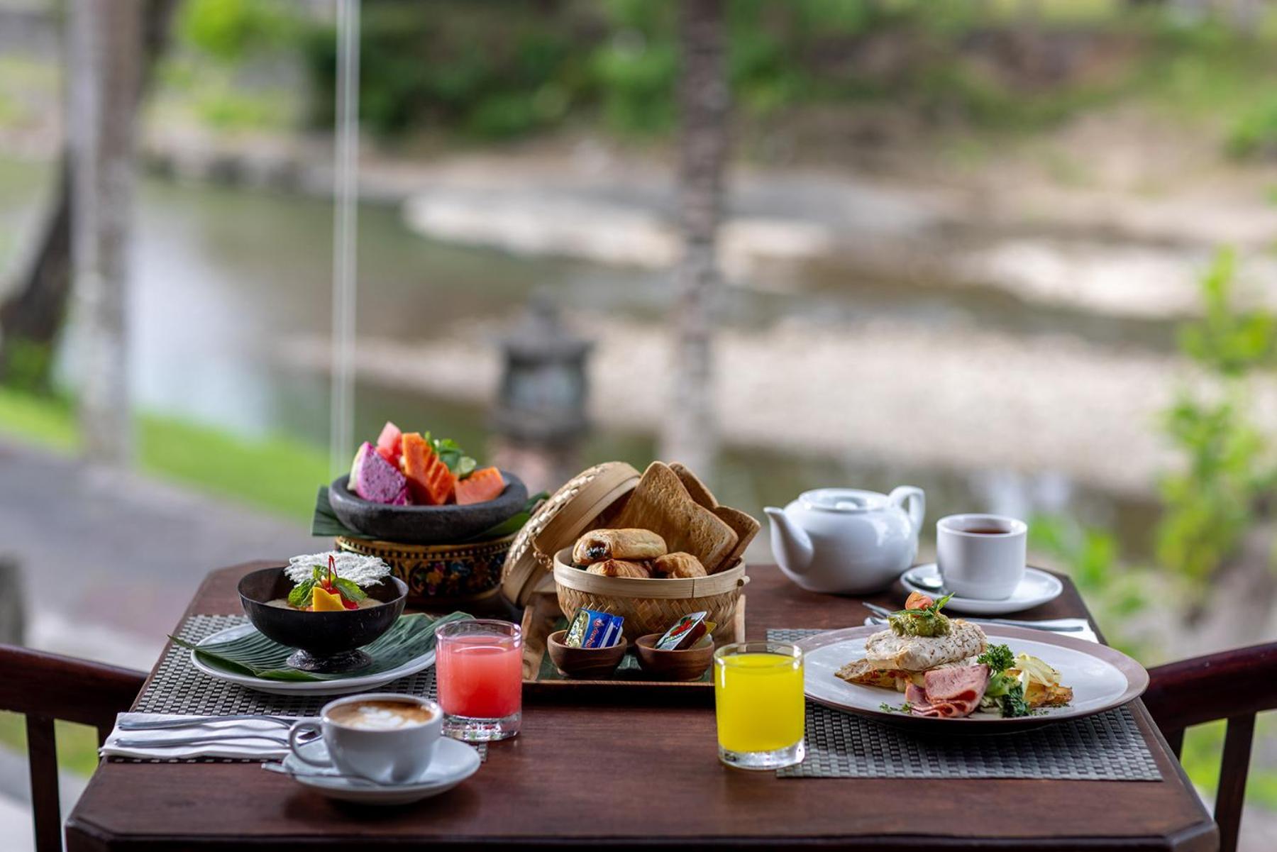 Santi Mandala Villa & Spa Sukawati Kültér fotó